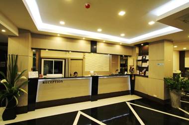 The Contrast i Hotel