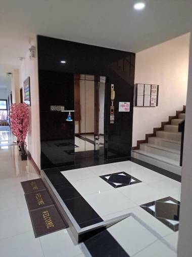 Sakura Boutique Hotel