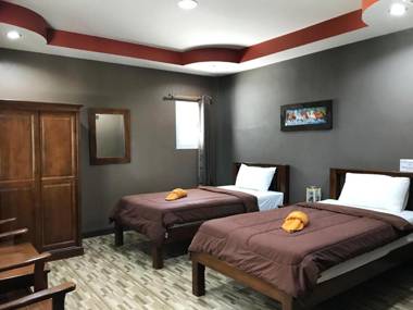 Khwanruen Fishing Resort