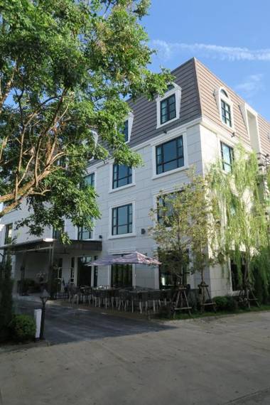 Marquise Boutique Hotel