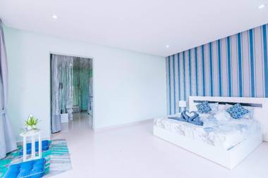 Modern Tropical Villa