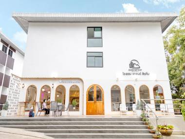 Grand Sattahip Hotel