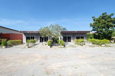 OYO 940 Phirm Resort