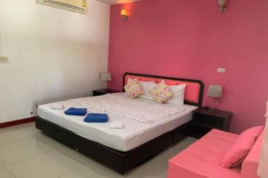 OYO 1057 Relax Resort