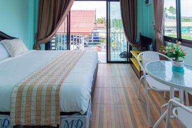 Brown Home Sattahip @ 19