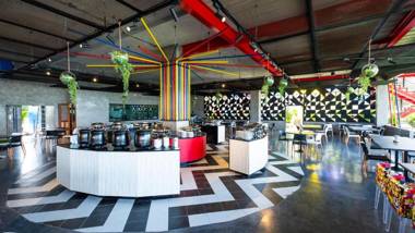 Play Phala Beach Rayong