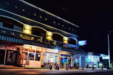 เอสทรี รูม S3 Room สัตหีบ