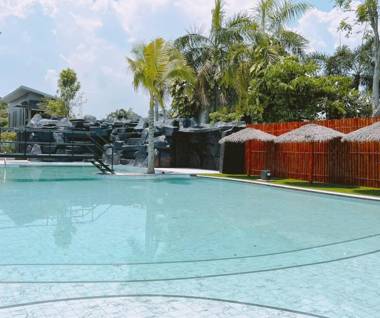 Hideaway Resort Banchang