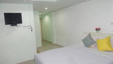 Mind and Punpun Apartment