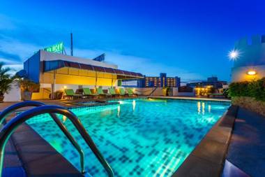 Tara Court Hotel