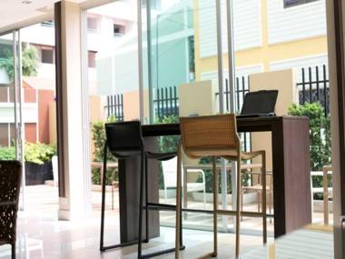 April Suites Pattaya