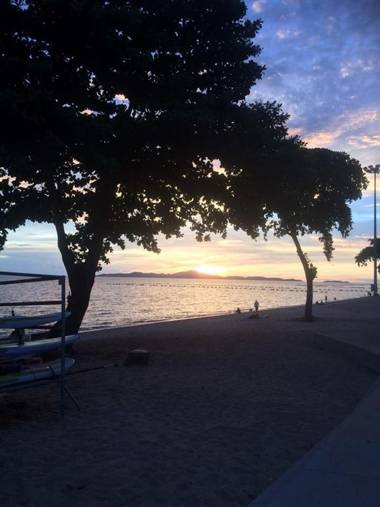 ตำหนักวิลล่า 11 ห้องนอน พร้อมสระว่ายน้ำส่วนตัว