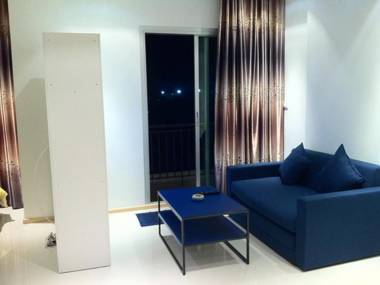 Thanyalak@The Gallery Condominium