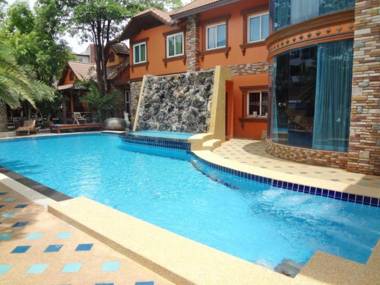 Khunsri Resort Art Boutique Hotel