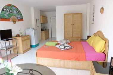 View Talay 1B Apartments