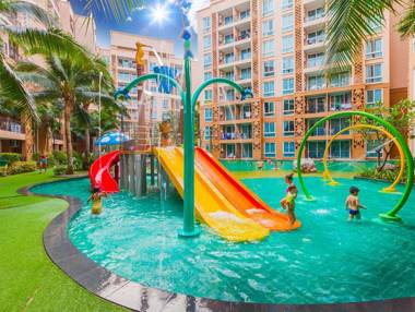 Atlantis Condo & Water Park Pattaya by The Sea