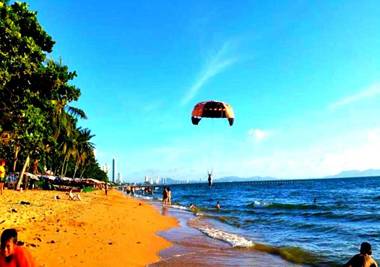 Lumpini Seaview Top Floor