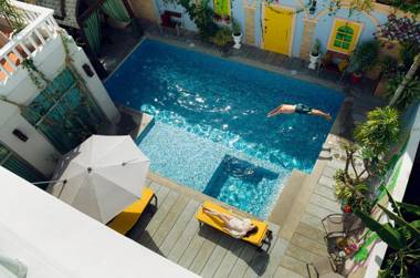 Nagawari Nirvana Platinum BBQ Villa Pattaya