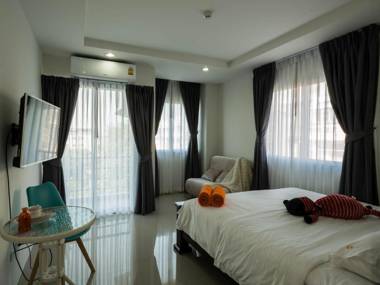 Beach 7 Condo by GrandisVillas