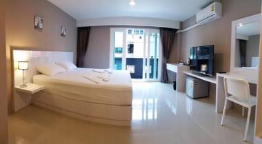crystal suites pattaya