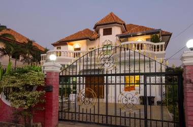 RATANA VILLA - PATTAYA HOLIDAY HOUSE WALKING STREET 7 bedrooms