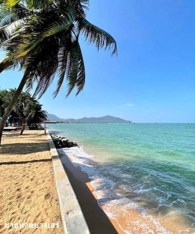 De Amber Bang Sarae by Beach Holiday