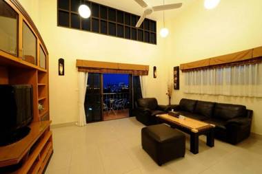 Royal Park Apartments