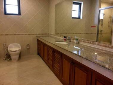 majestic Residence pool villa by korawan