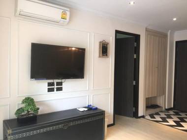 Pool Access @Venetian Signature Pattaya #C110