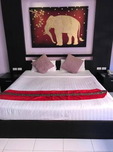 ZIP Lounge & Apartments