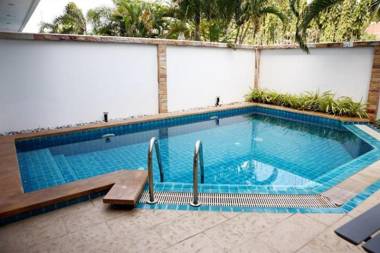 Wongamat Pool Villas By Pattaya Sunny Rentals