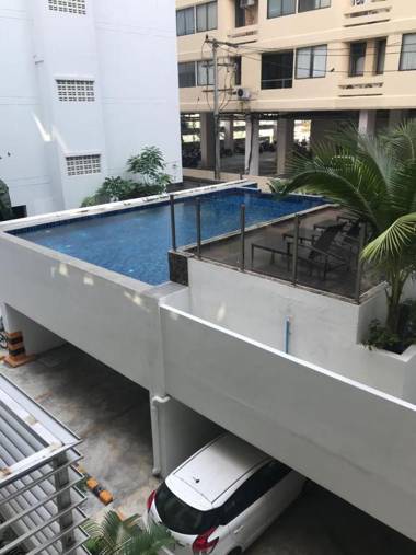 Laguna Bay Beach Condo