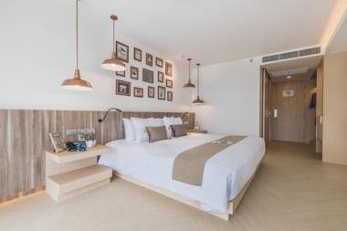 Golden Tulip Pattaya Beach Resort