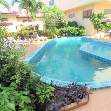 Furnished Large Apts by Neang- SHA Extra Plus