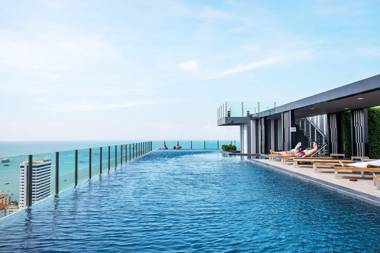The Base Condo @ luxury apartment @ Pattaya Beach