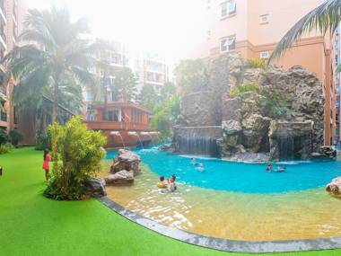 Atlantis Condo Resort GP