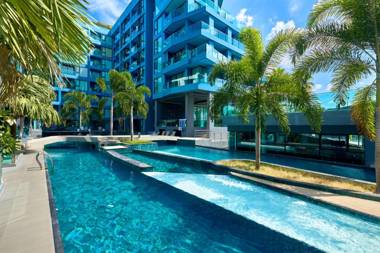 Acqua Condo by Tech