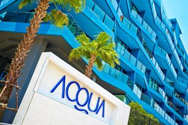 Acqua Condo by Tech