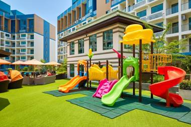 Laguna Beach 2 by Tech