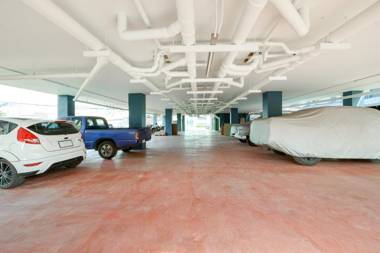 Vaccinated Staff - OYO 458 Nakorn Siam Boutique