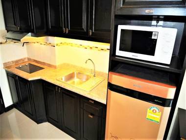 Angket condominium corner apartment 47sqm large balcony