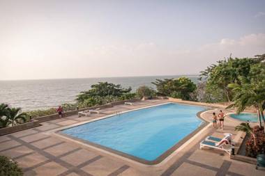 Pattaya seaside balcony/Beach front/4 peoples