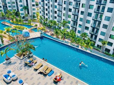 MayFlower@Arcadia Beach Resort Condominium