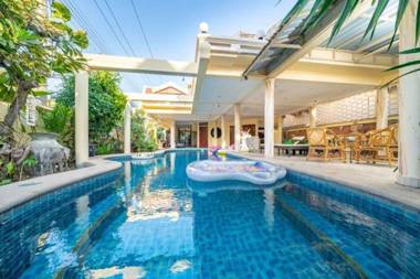 芭提雅พัทยาJomtien beach 500mLuxury Thai style 5BR pool VillaBBQ#118