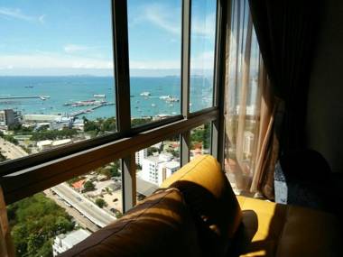 Two Bedrooms 31st Floor 100 Pattaya Bay Seaview