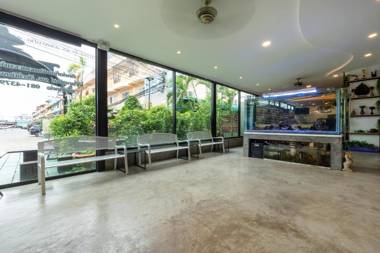 OYO 1123 The One Healthcare And Apartment