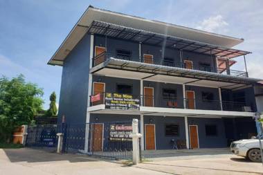 Vaccinated Staff -OYO 1132 The Nine