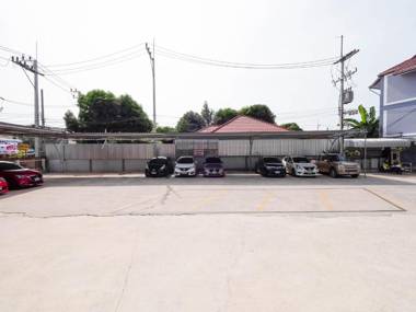 OYO 1157 Ploy Pailin Place