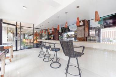 OYO 75316 Capital Residence