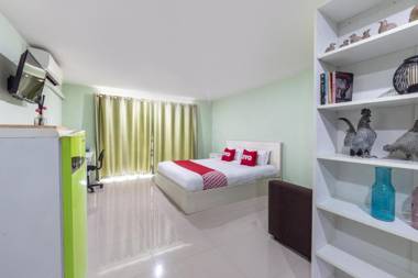 OYO 75363 V Place Apartment